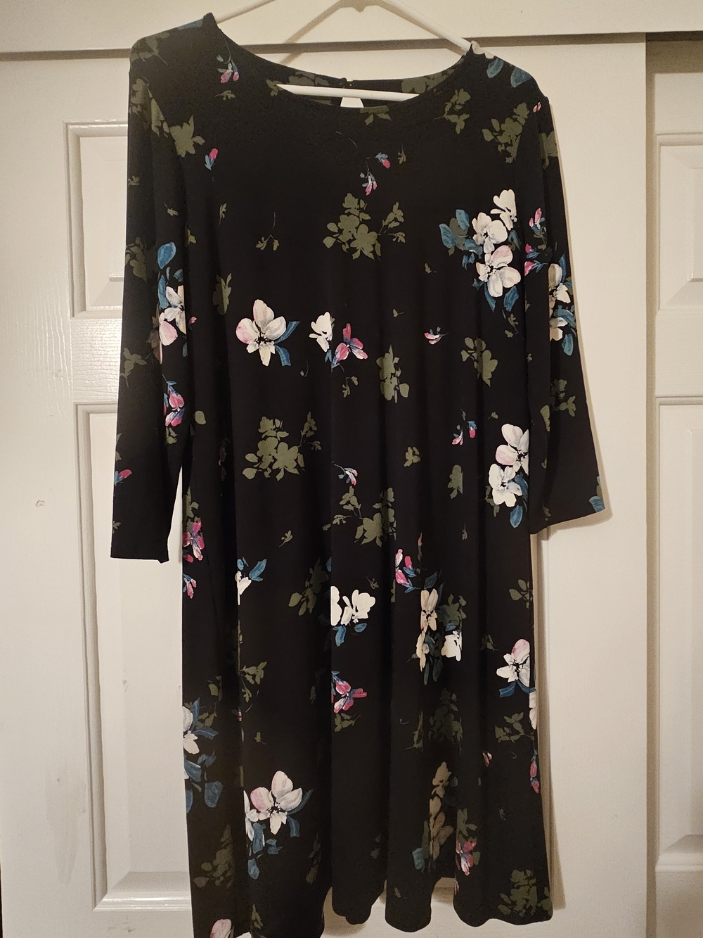 J Jill Wearever Floral Black Swing Dress with 3/4 Sleeves